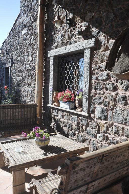 Il Frutteto Di Efesto Villa Biancavilla Exteriör bild